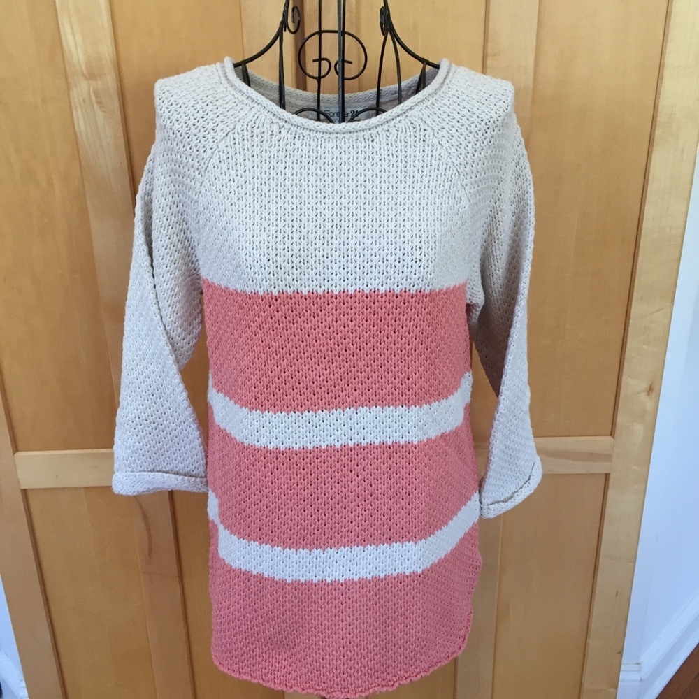 orange and cream all seasons SWEATER Forever 21 size Medium